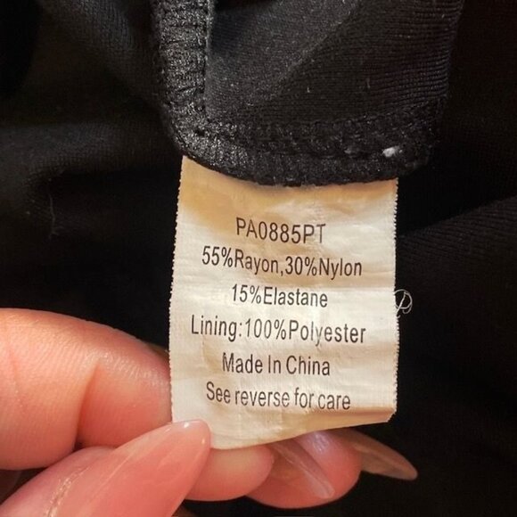 Parker Cargo Black Ponte Zipper Pants, Size 6 - Picture 8 of 10